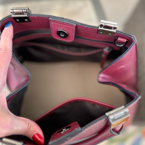 Calvin Klein deep burgundy purse. Like new. - Picture 5 of 5